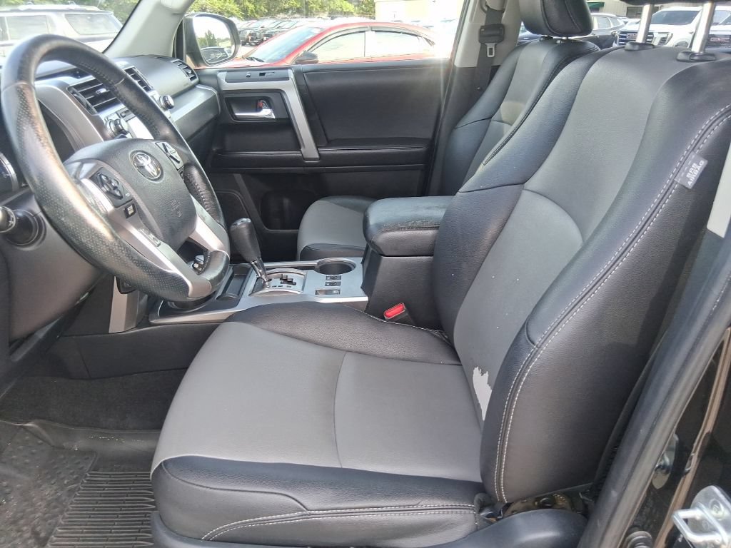 Used 2018 Toyota 4Runner SR5 Premium AWD/4WD image 14