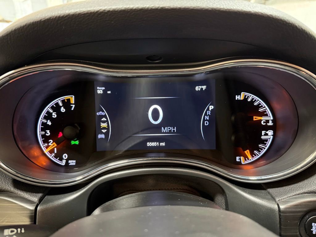 Used 2021 Jeep Grand Cherokee Limited AWD/4WD image 8