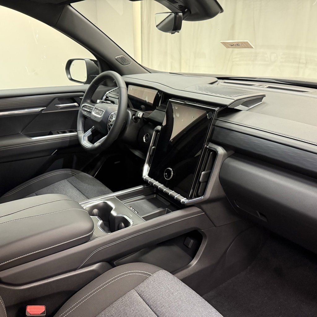 New 2026 GMC Acadia Elevation w/ LPO, Floor Liner Package FWD image 16