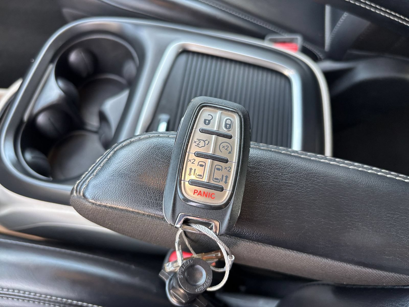 Used 2023 Chrysler Pacifica Touring-L FWD image 20