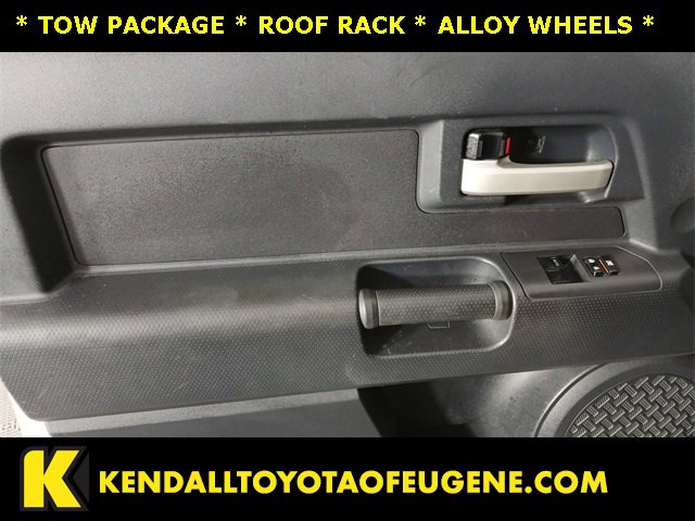 Used 2013 Toyota FJ Cruiser 4WD image 14