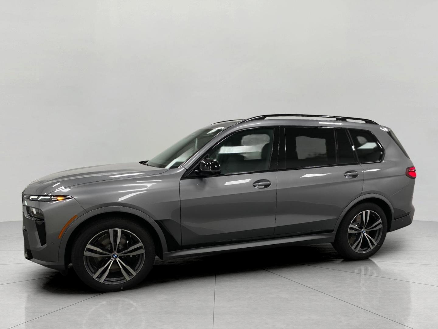 New 2026 BMW X7 M60i image 10
