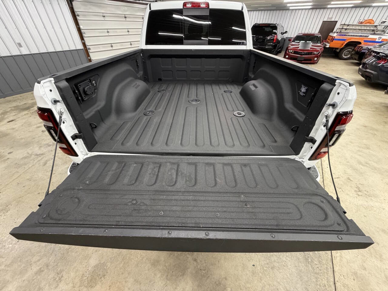 Used 2024 RAM 3500 Laramie w/ Night Edition image 10