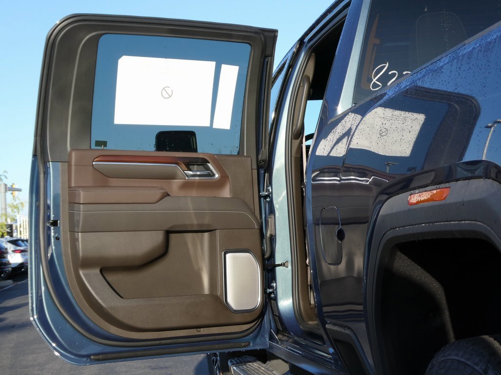 New 2026 GMC Sierra 2500 Denali w/ Denali Reserve Package image 38
