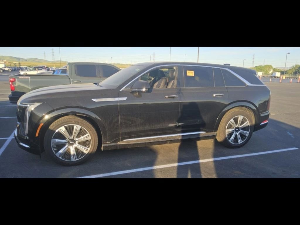 Used 2025 Cadillac Escalade IQ Luxury 1 AWD/4WD image 7