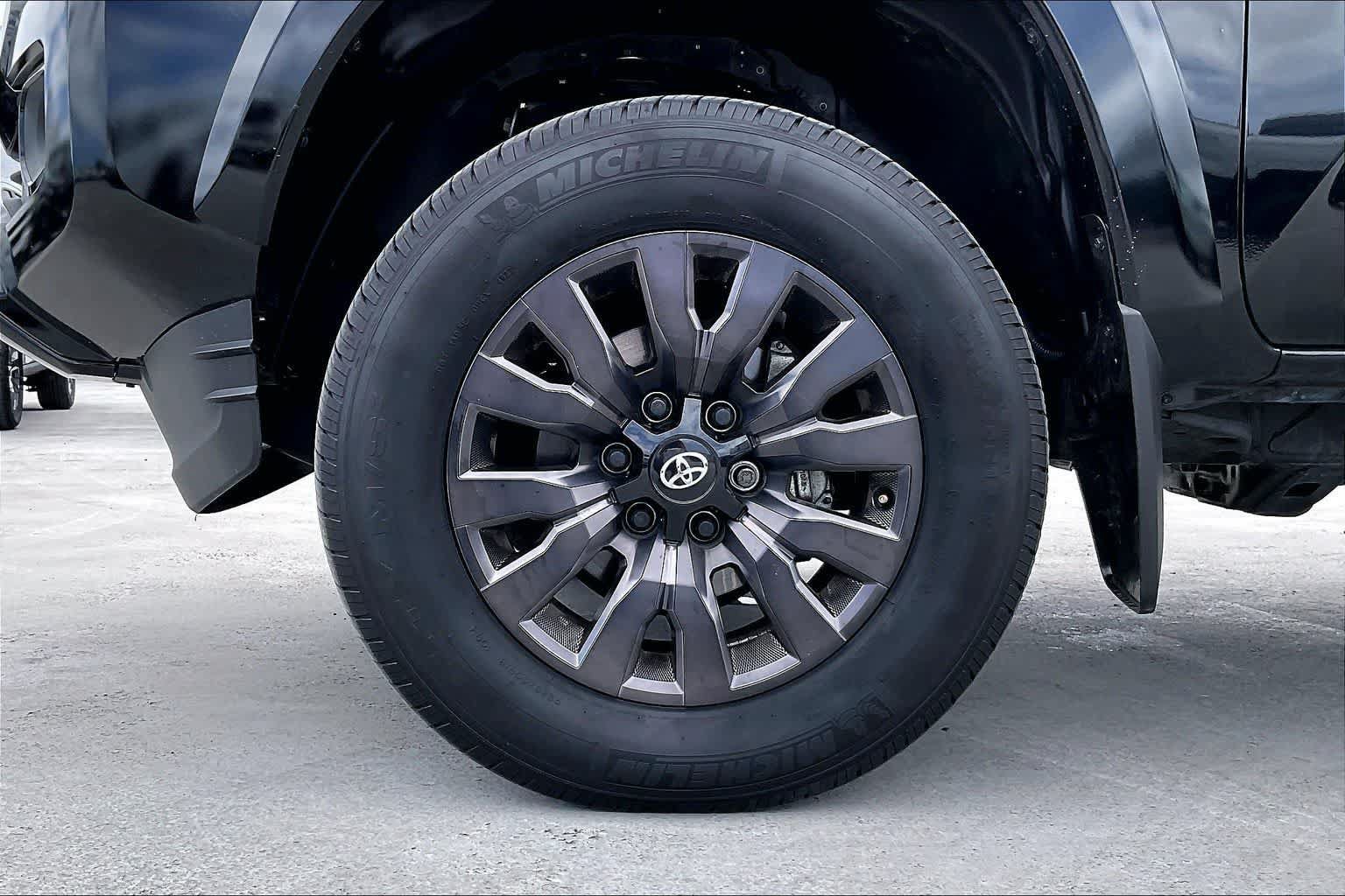 Used 2023 Toyota Tacoma Limited w/ Nightshade Package AWD/4WD image 8