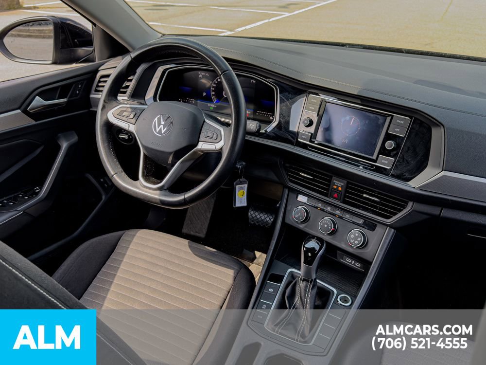 Used 2024 Volkswagen Jetta S image 11