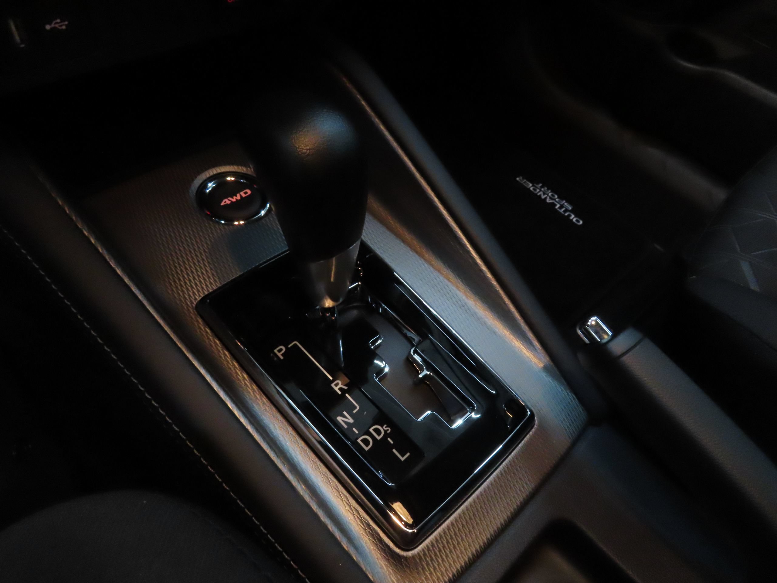 New 2025 Mitsubishi Outlander Sport ES AWD/4WD image 16
