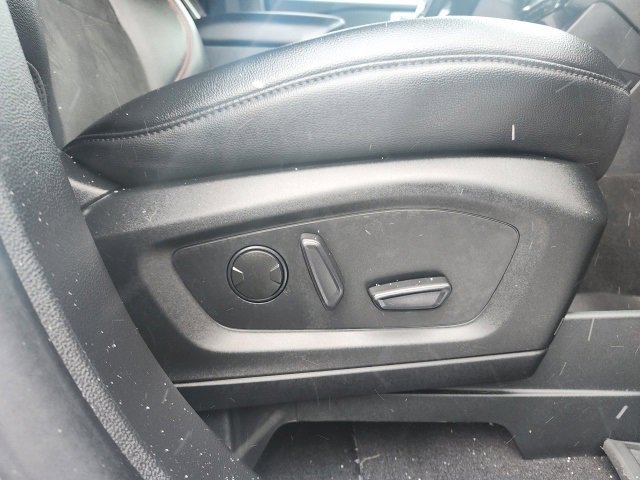 Certified 2024 Ford Explorer ST-Line w/ Class IV Trailer Tow Package image 11