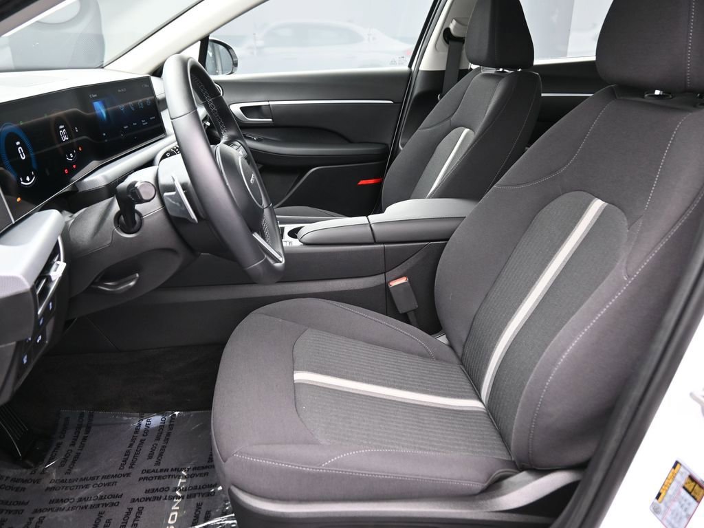 Certified 2025 Hyundai Sonata SEL image 10
