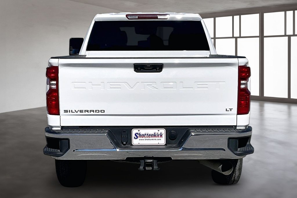 Used 2025 Chevrolet Silverado 2500 LT w/ Convenience Package AWD/4WD image 5