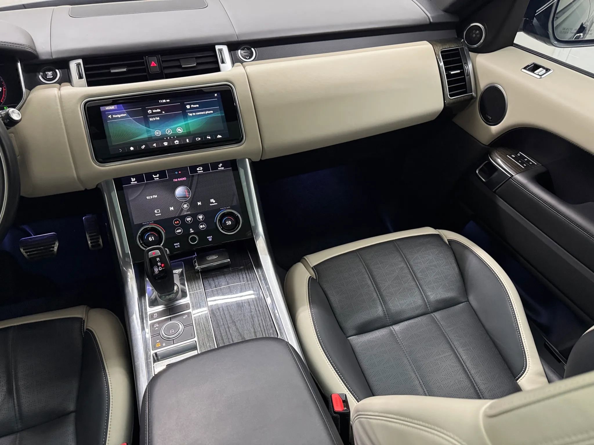 Used 2019 Land Rover Range Rover Sport HSE Dynamic image 35