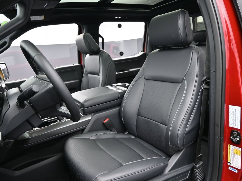 New 2025 Ford F150 Lariat w/ Equipment Group 502A High image 26