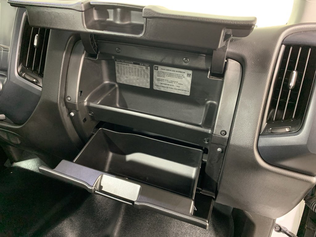 Used 2017 Chevrolet Silverado 2500 W/T image 40