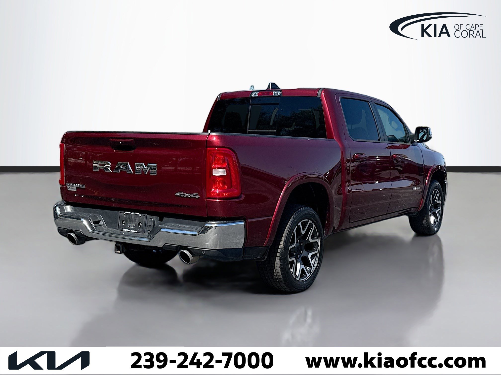 Used 2025 RAM 1500 Laramie image 5