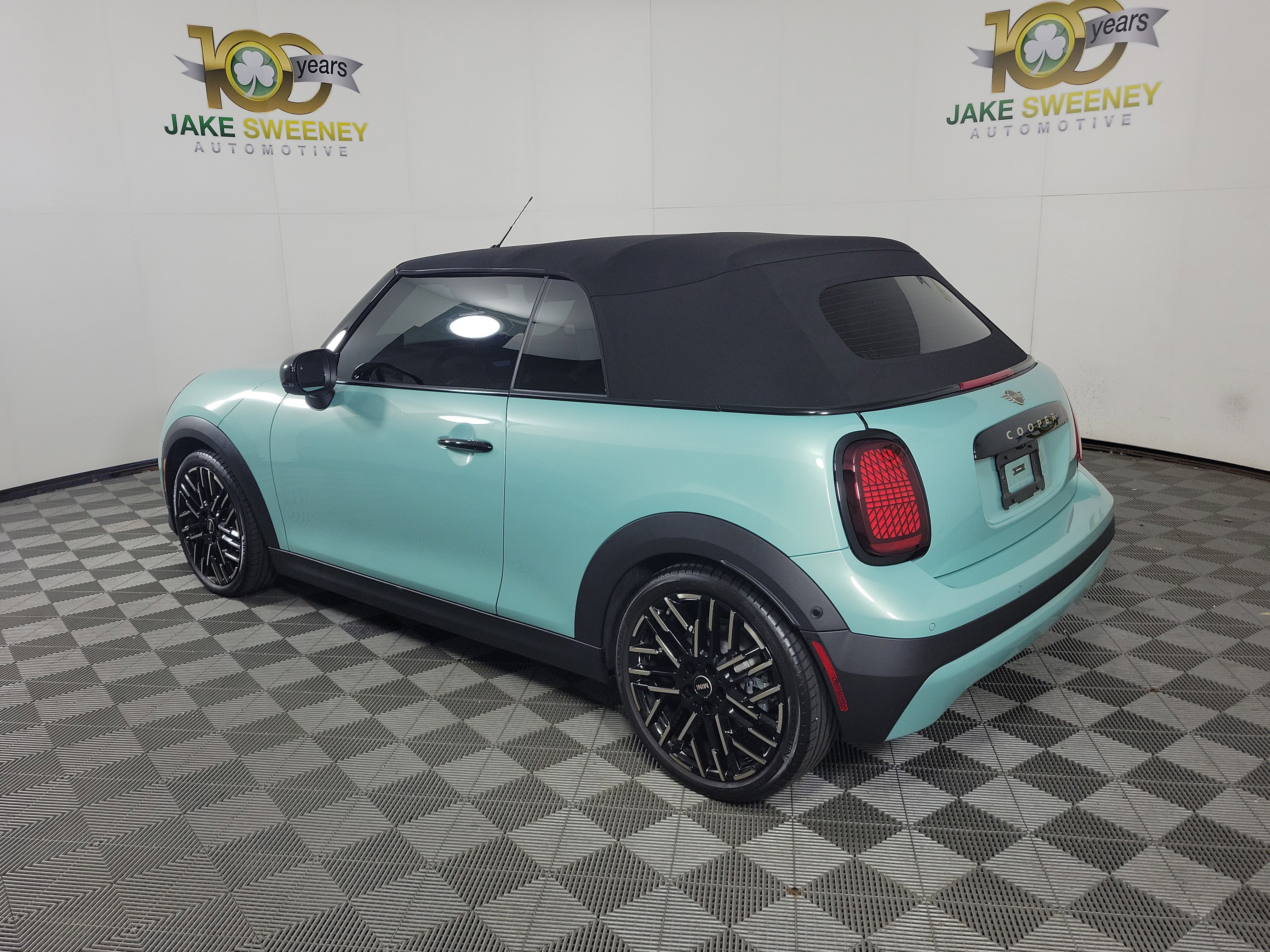 Used 2025 MINI Cooper S FWD image 5