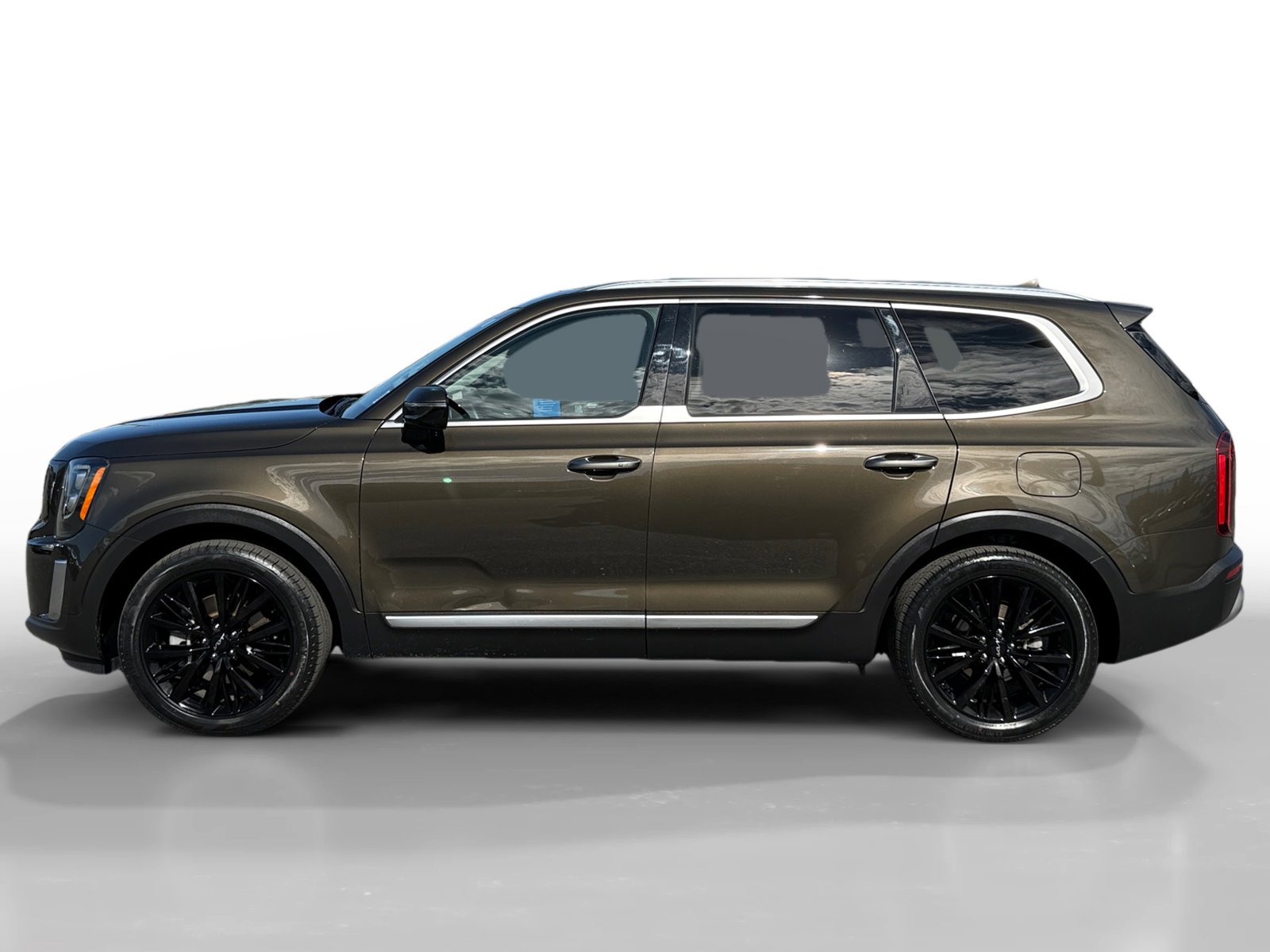 Certified 2022 Kia Telluride SX w/ Towing Package image 2