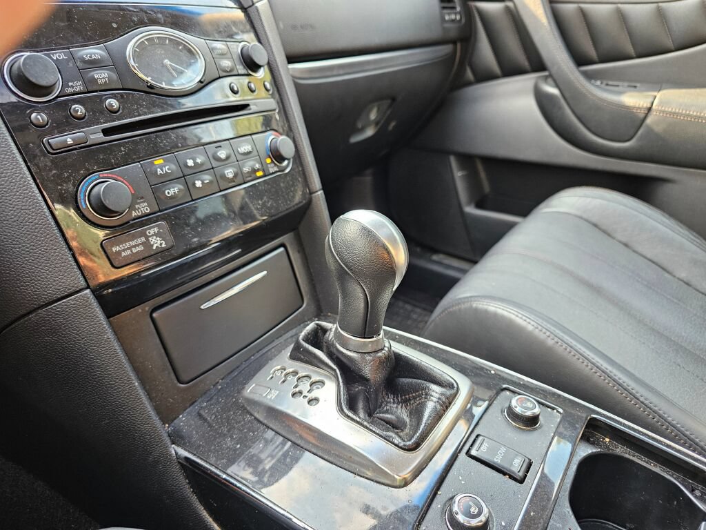 Used 2014 INFINITI QX70 AWD image 30