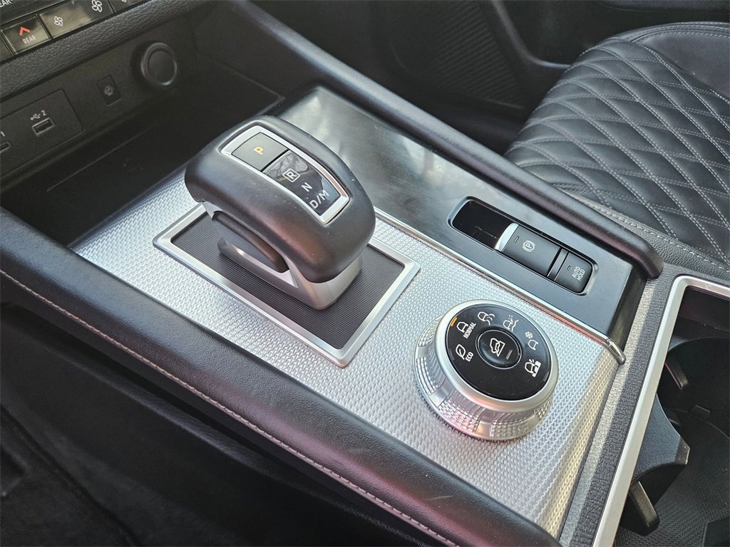 Used 2024 Mitsubishi Outlander SEL image 25