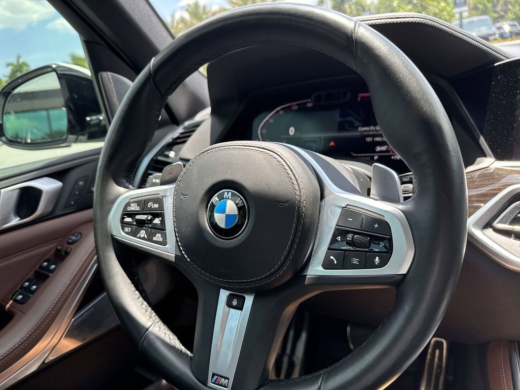 Used 2019 BMW X5 xDrive50i w/ M Sport Package AWD/4WD image 53