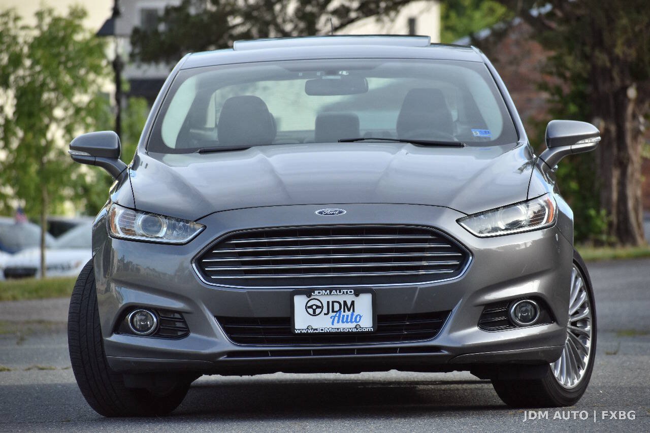 Used 2014 Ford Fusion Titanium FWD image 3