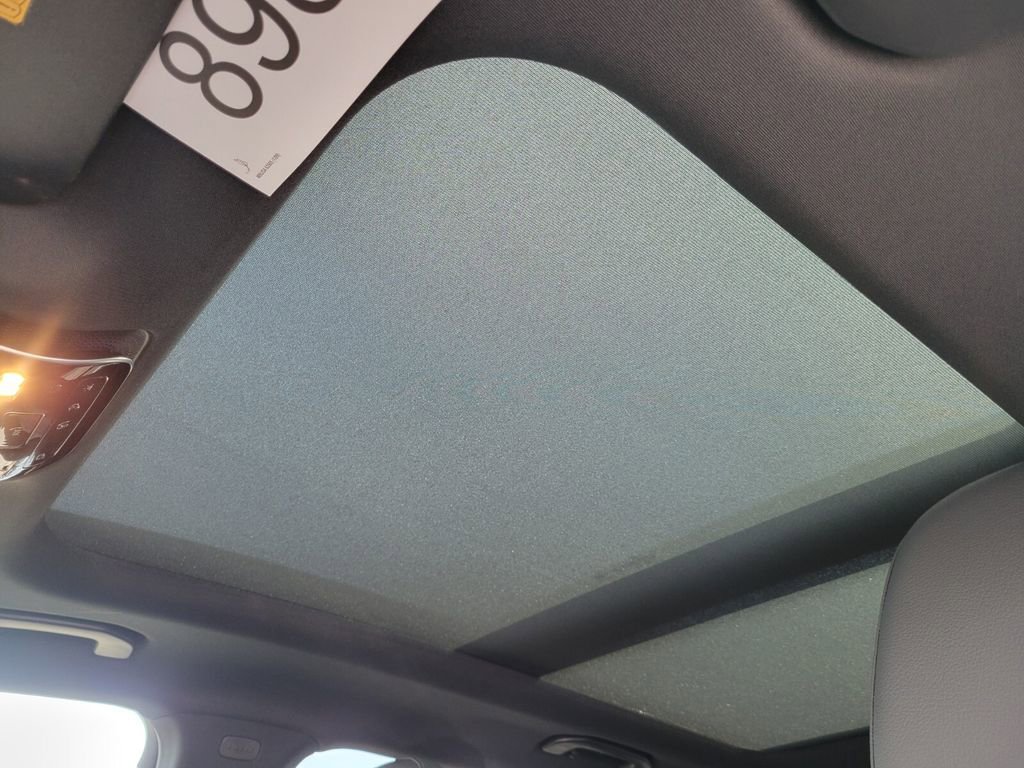 New 2026 Mercedes-Benz GLC 300 4MATIC image 21