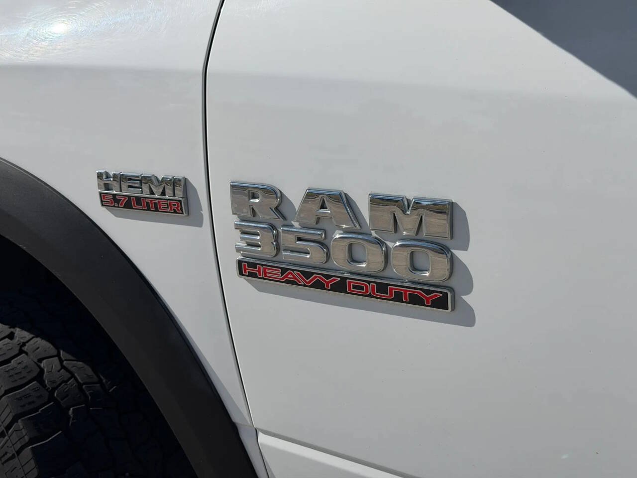 Used 2016 RAM 3500 SLT AWD/4WD image 27