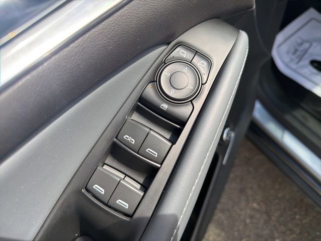 Certified 2023 Buick Enclave Essence w/ Experience Buick Package image 21