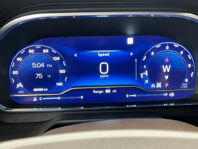 Used 2022 Chevrolet Suburban Z71 image 10