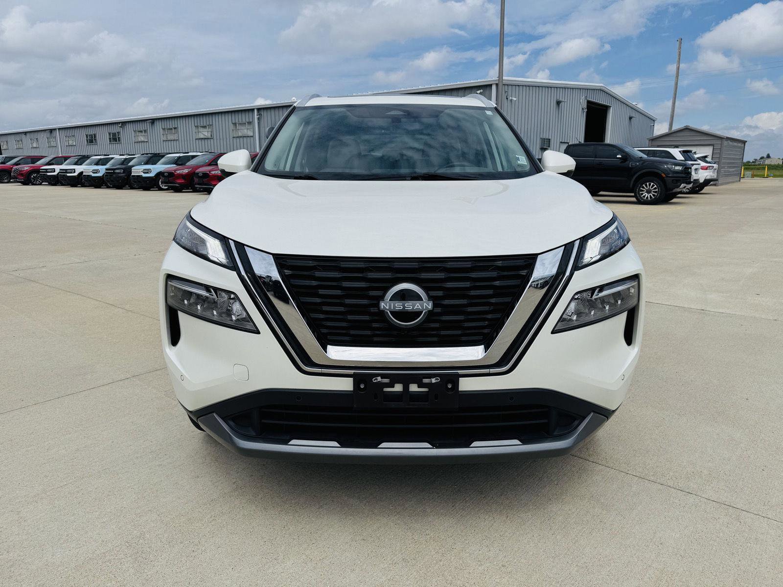 Used 2023 Nissan Rogue SL w/ SL Premium Package AWD/4WD image 36
