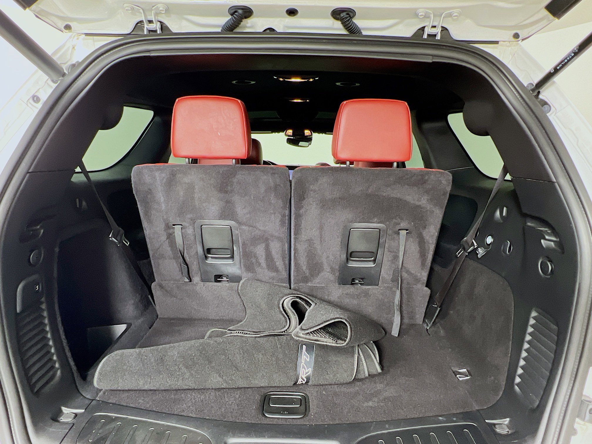 Used 2021 Dodge Durango SRT Hellcat w/ Technology Group image 28