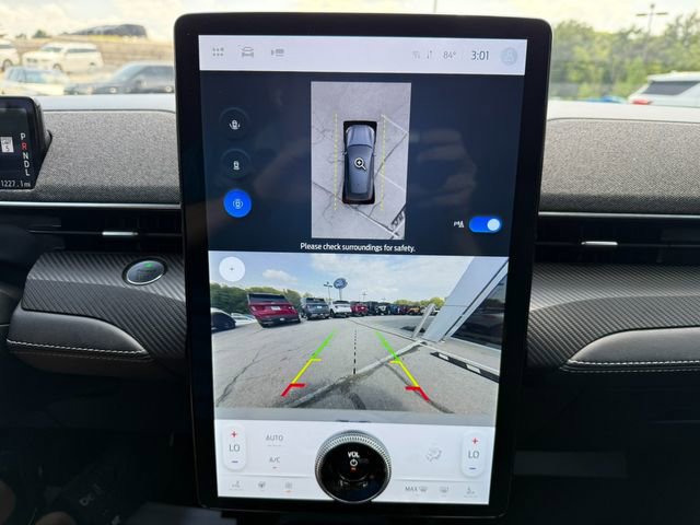 Used 2023 Ford Mustang Mach-E Premium image 26