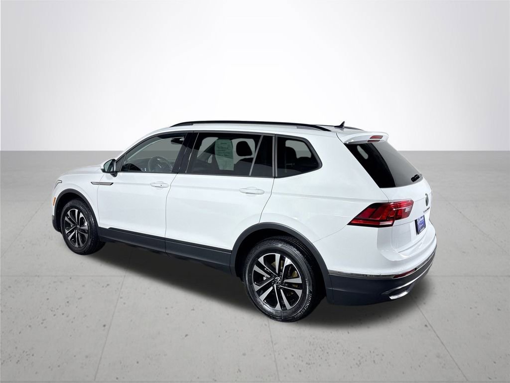 Certified 2023 Volkswagen Tiguan S image 9