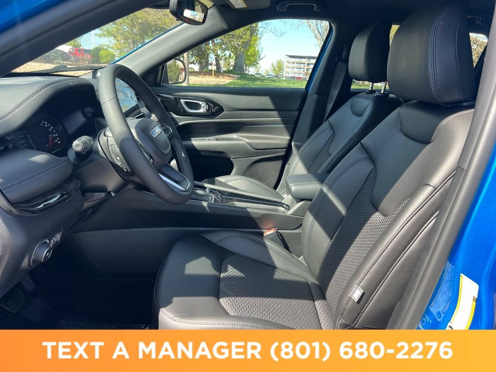 New 2026 Jeep Compass Latitude AWD/4WD image 9