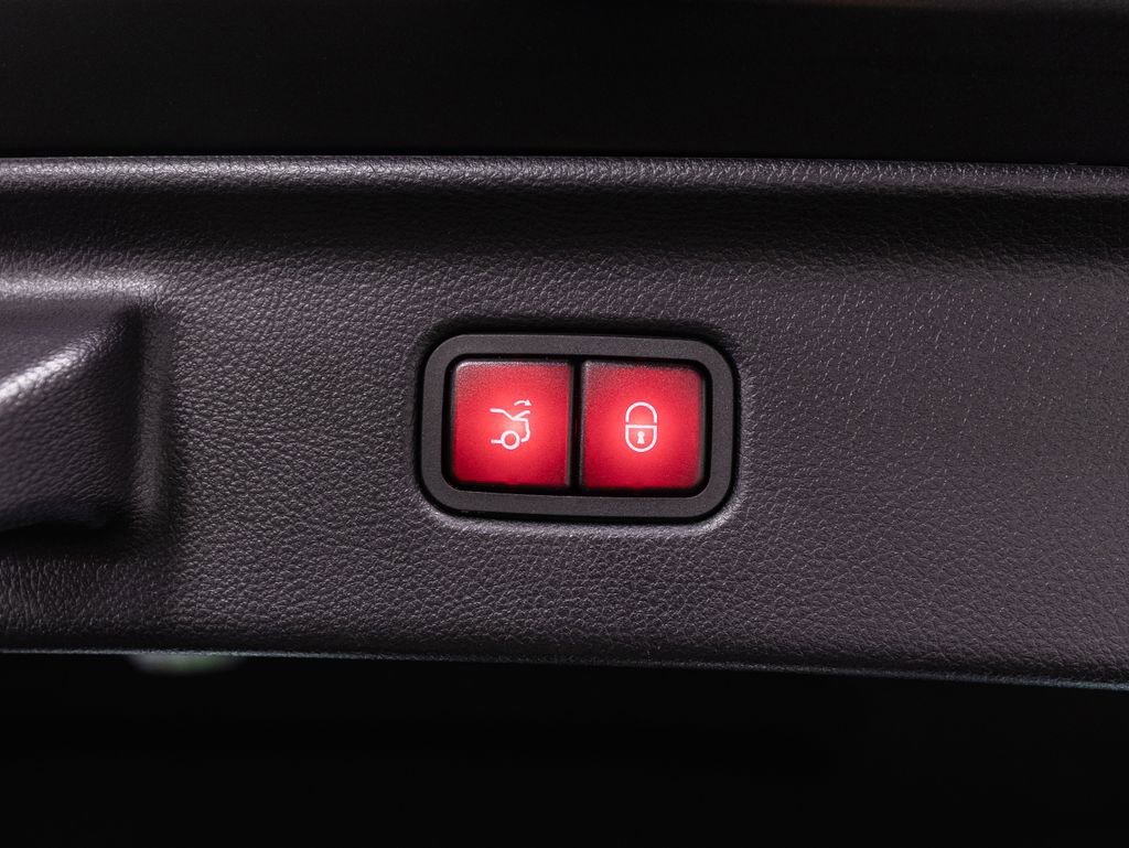 Used 2024 Mercedes-Benz S 580 4MATIC Sedan image 35