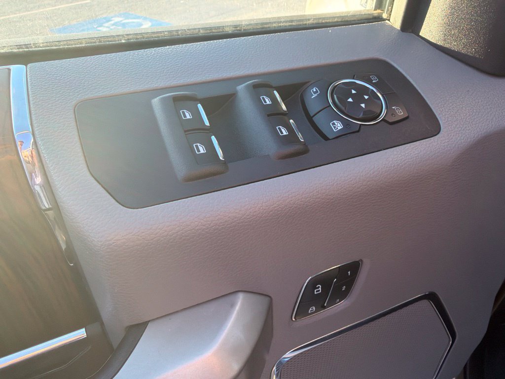 Used 2016 Ford F150 Lariat AWD/4WD image 11