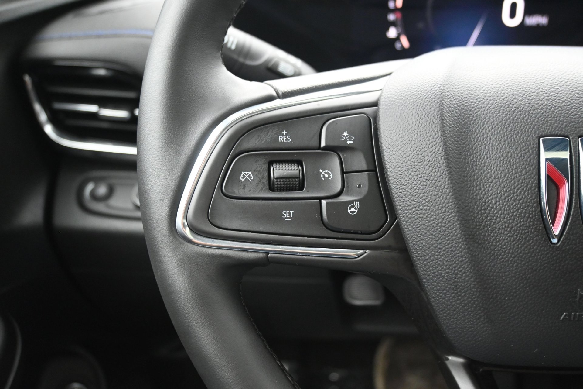 Used 2026 Buick Envista Sport Touring w/ Convenience I Package FWD image 22