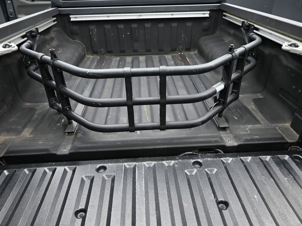 Used 2021 Nissan Frontier SV image 11