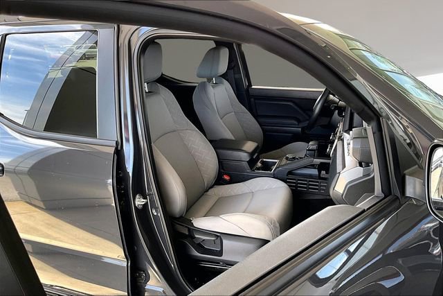 Used 2025 Toyota Tacoma SR5 image 26