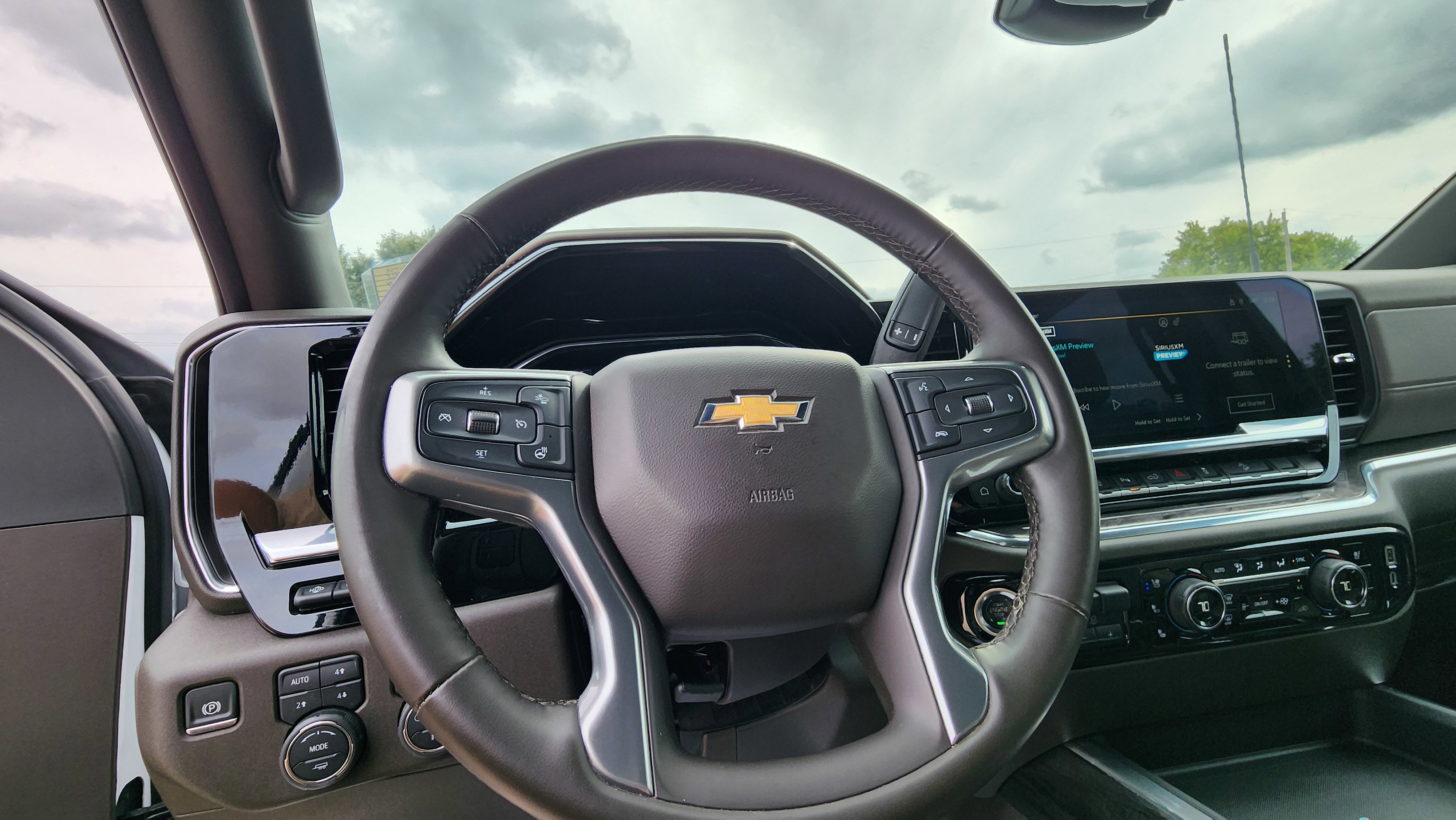 Certified 2025 Chevrolet Silverado 3500 LTZ w/ LTZ Premium Package image 14