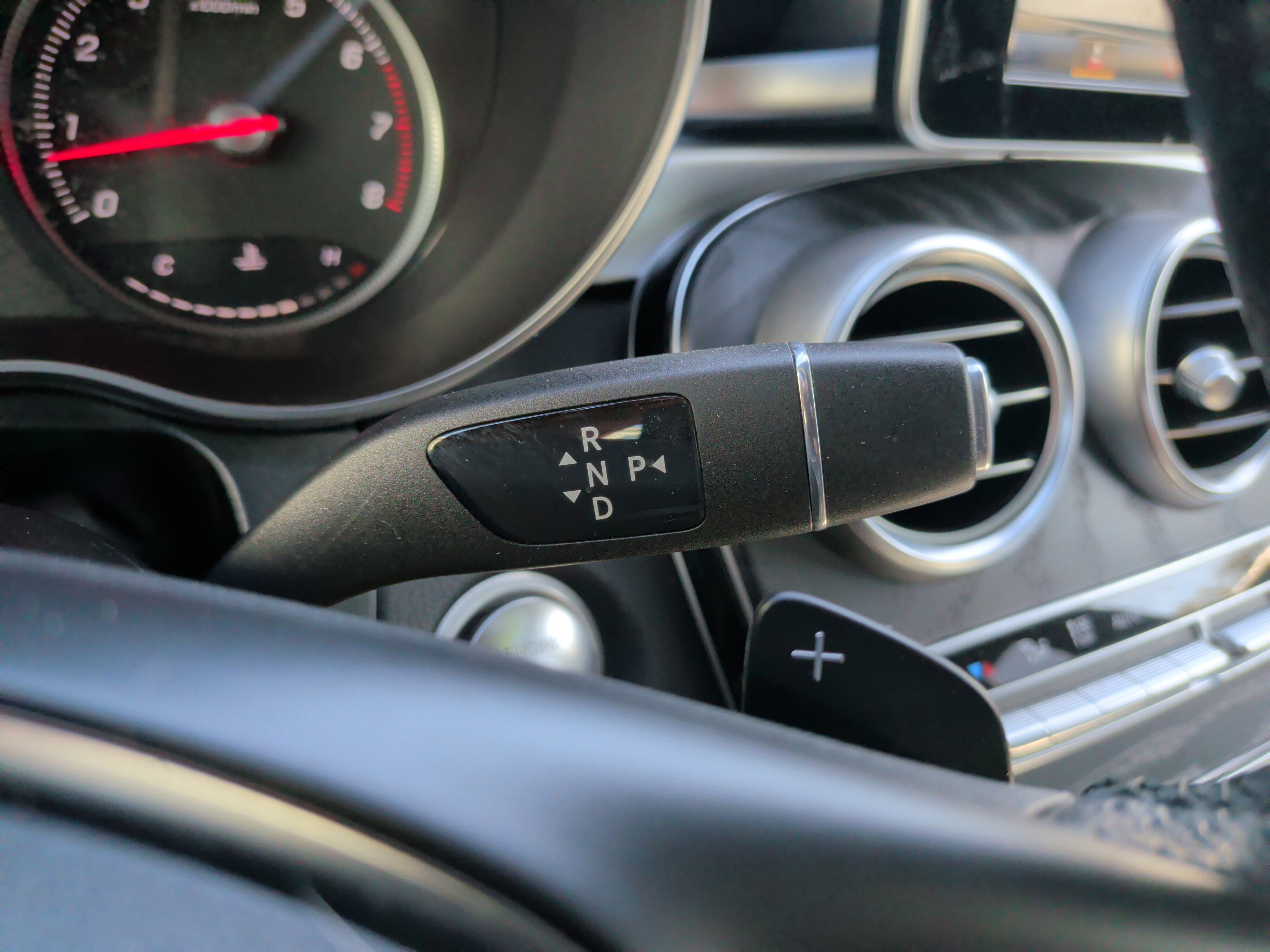 Used 2018 Mercedes-Benz GLC 300 image 25