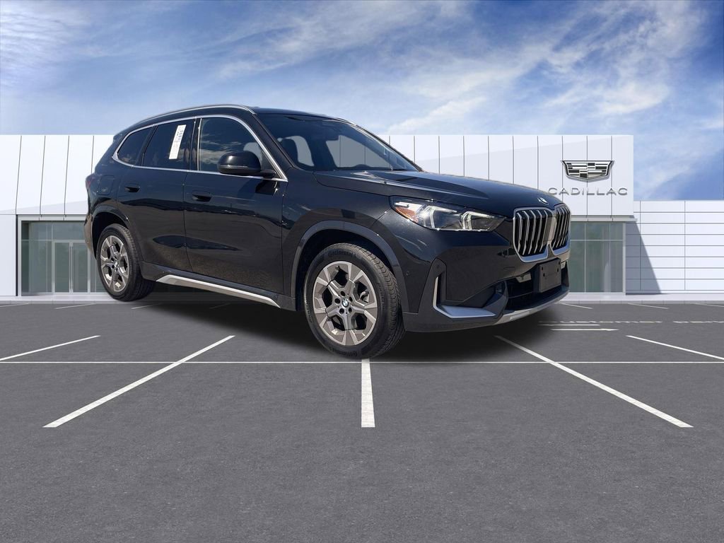 Used 2025 BMW X1 xDrive28i image 2