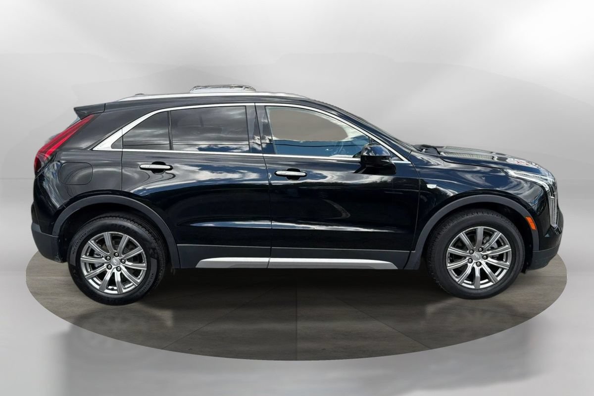 Used 2020 Cadillac XT4 Premium Luxury FWD image 6