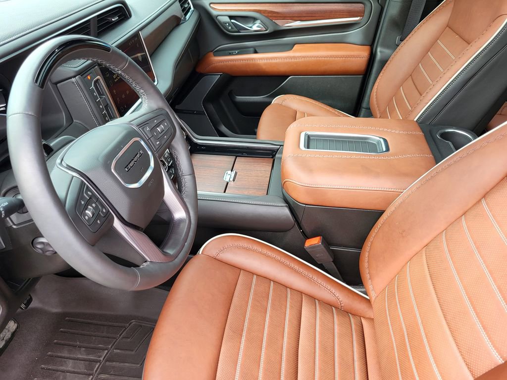 Used 2024 GMC Yukon XL Denali Ultimate image 14