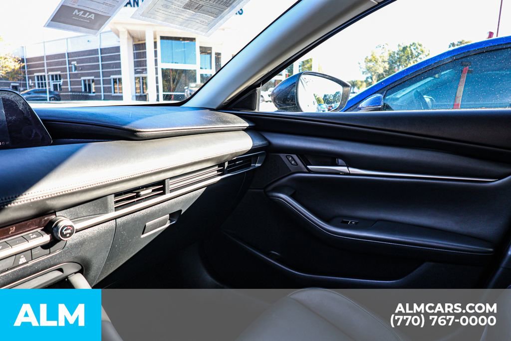 Used 2020 MAZDA MAZDA3 Sedan w/ Select Package image 48