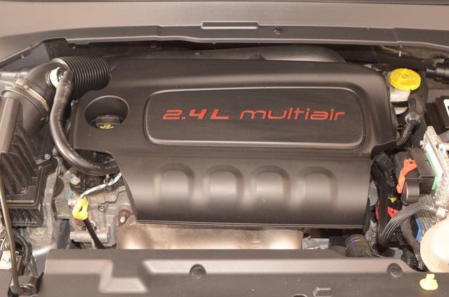 Used 2022 Jeep Compass Latitude image 3