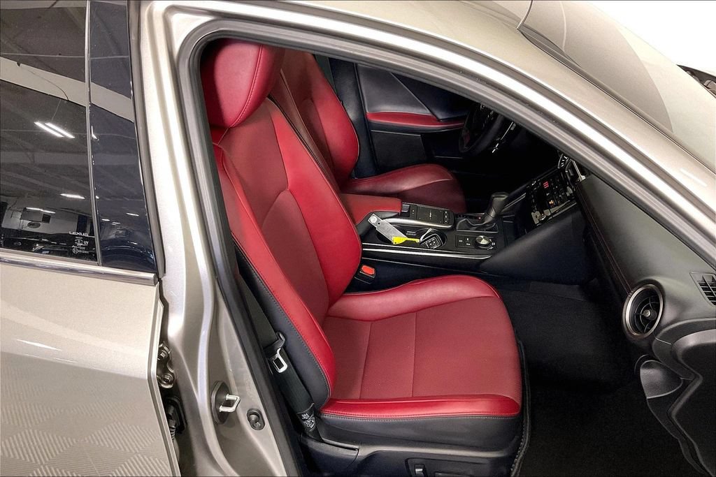 Used 2022 Lexus IS 300 w/ Accessory Package RWD image 10