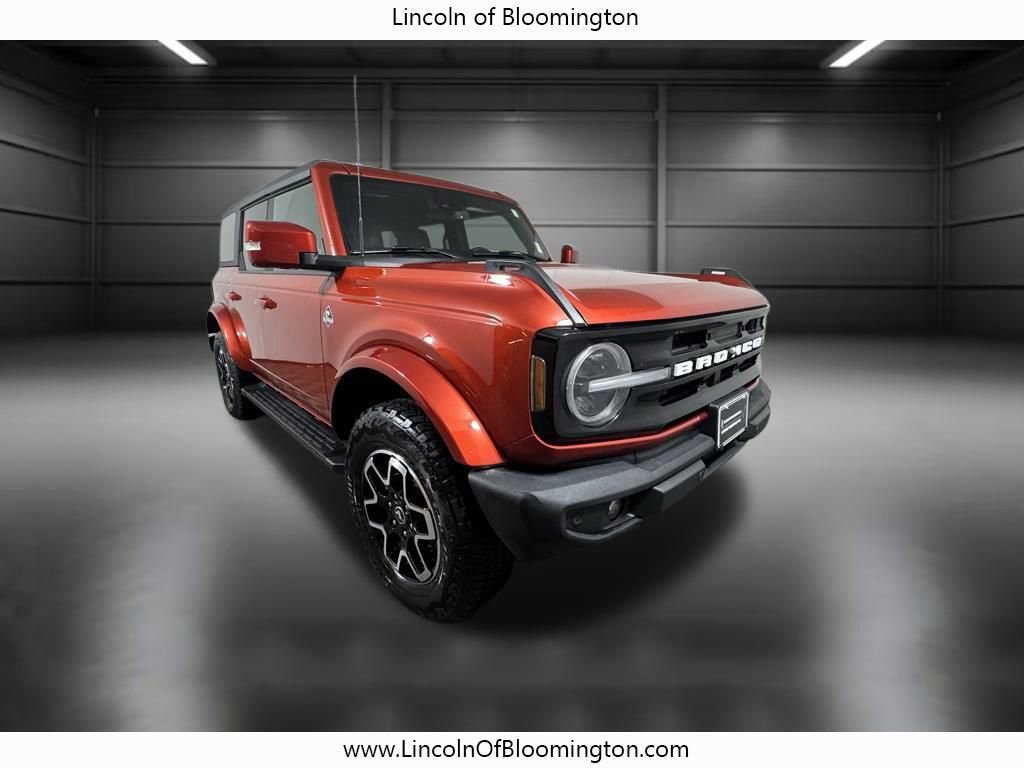 Used 2022 Ford Bronco Outer Banks image 10