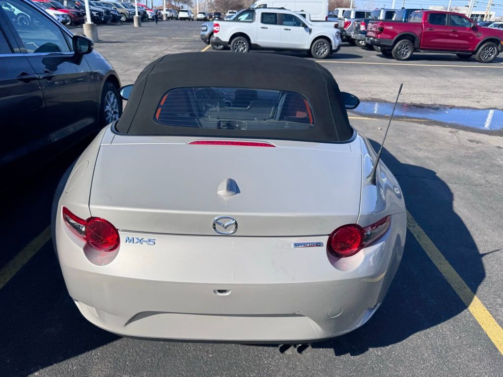 Used 2023 MAZDA MX-5 Miata Grand Touring image 5