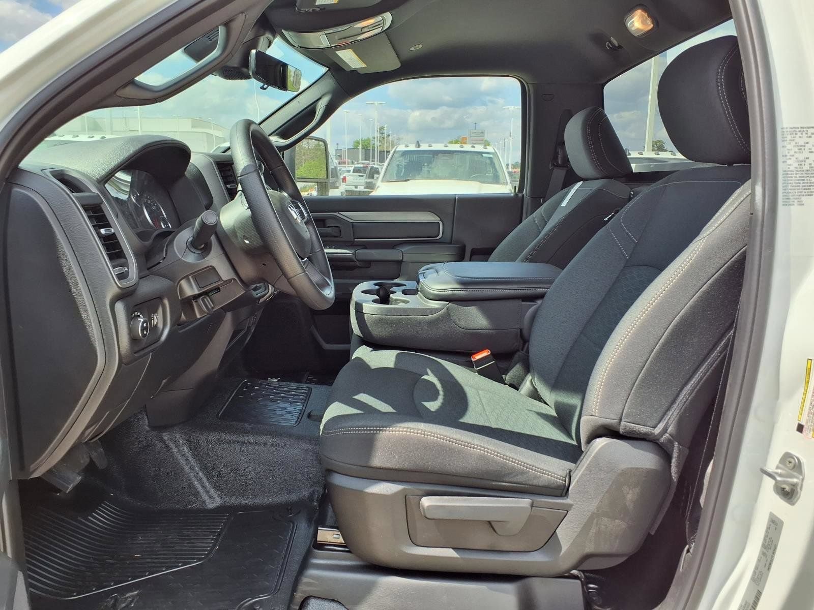 New 2026 RAM 3500 Tradesman AWD/4WD image 13